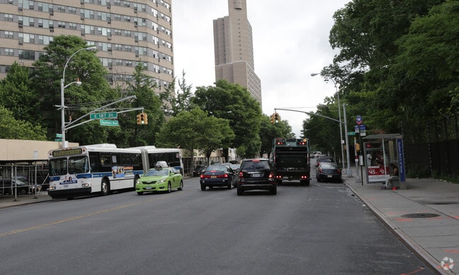 Photo - Belmont Boulevard II