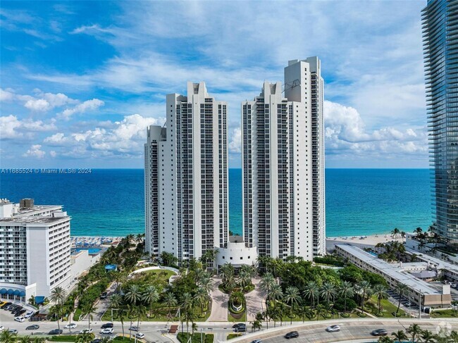 Building Photo - 19111 Collins Ave Unit PH-6 Rental