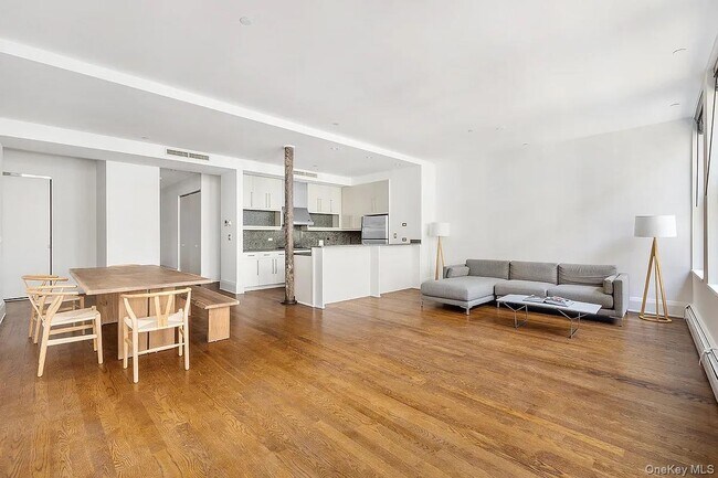 Building Photo - 102 Fulton St Unit 0