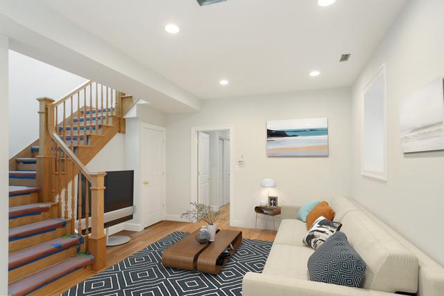 Living Room - 2327 N Southport Ave Unit 4-CH