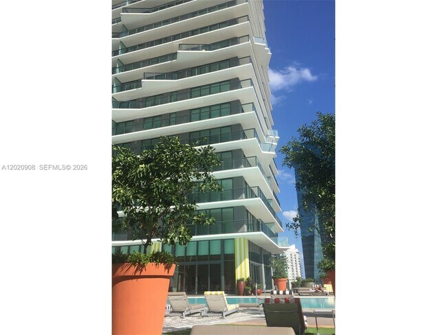 Photo - 1300 S Miami Ave Unidad 2709