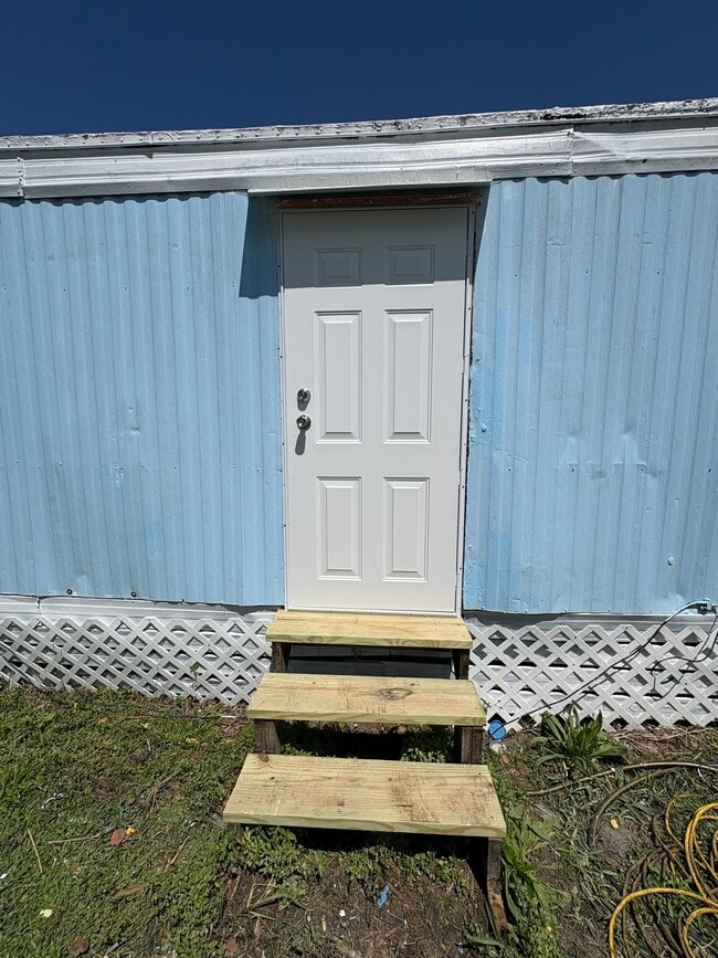 Building Photo - 767 Espanola Ave