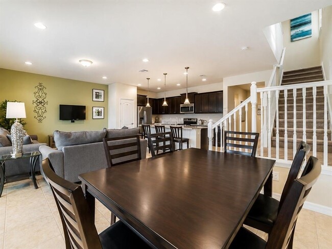 Photo - 8928 Adriatico Ln