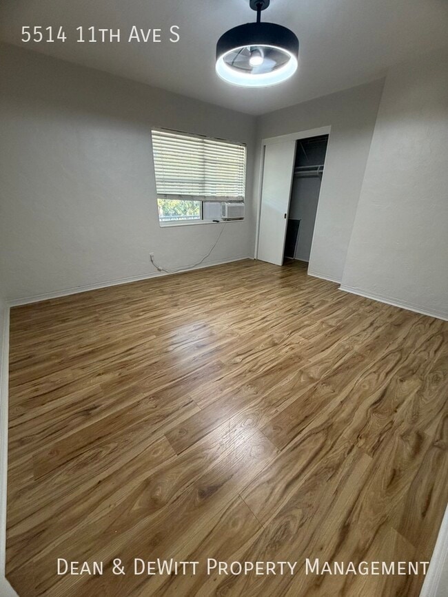 Photo - 5514 11th Ave S