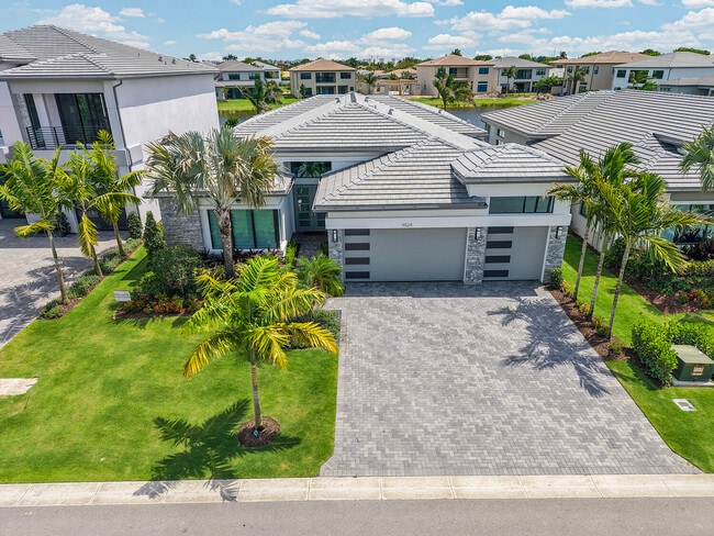 Photo - 9524 Riverside Pk Dr