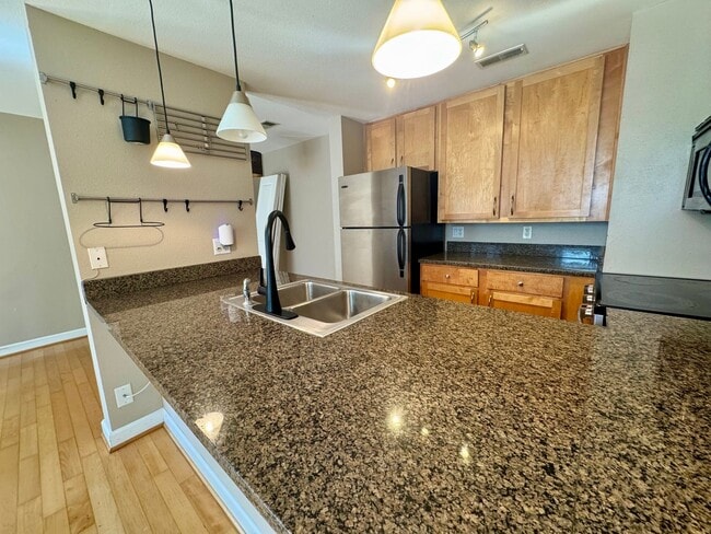 Photo - 5330 Pershing Ave Unit 304