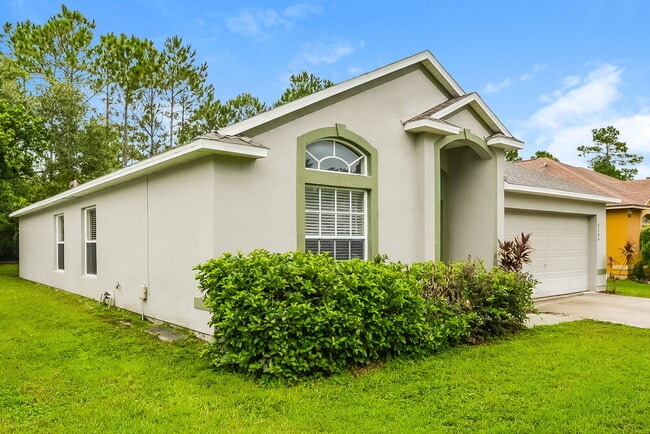 4240 Forest Island Dr