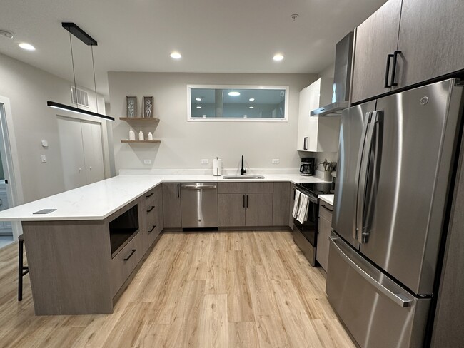 Photo - 4015 Prairie Ave Unit 2 H