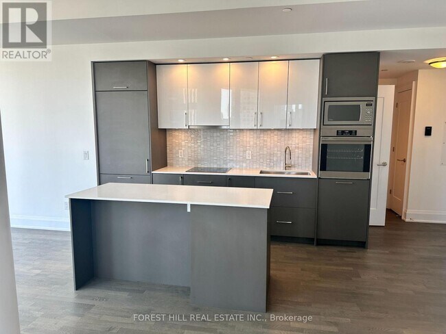 88 Cumberland St Unit 1802