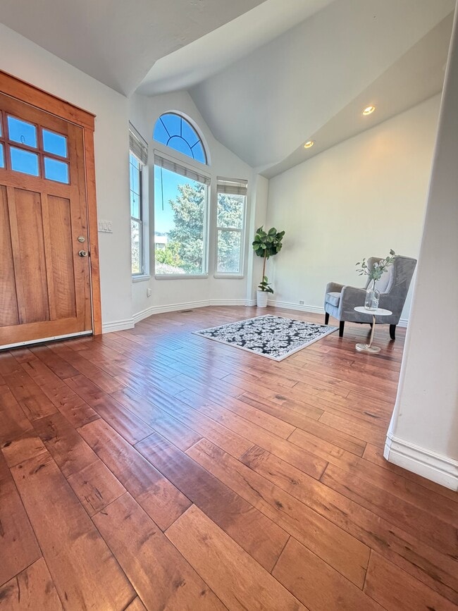 4624 Quiet Cir