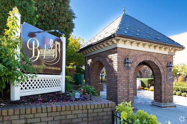 Photo - Baybridge Condominium