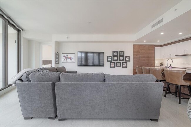 Photo - 2103 Bayshore Blvd Unit 802