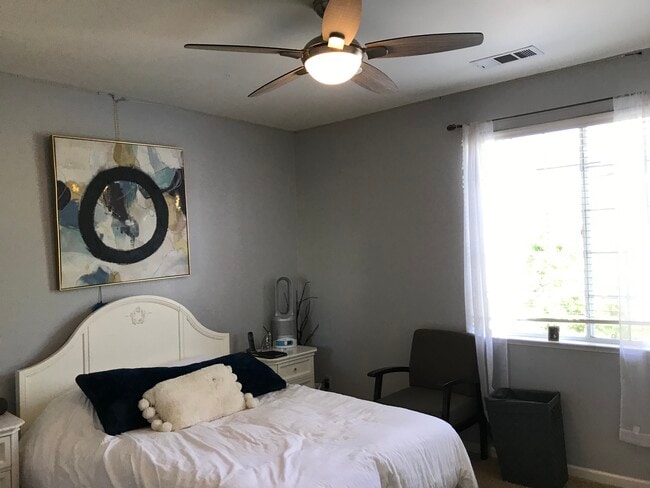 East Bedroom - 10379 N Pierpont Cir