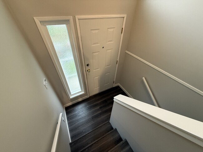Photo - 2675 Labieux Rd Unit Upper