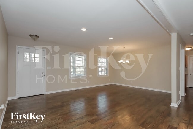 Photo - 226 Heritage Pl