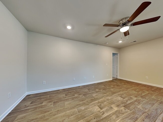 Photo - 1655 Commendable Ct