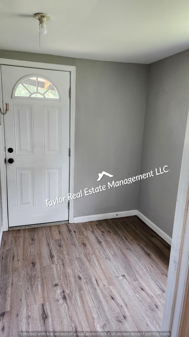 Photo - 205 Button Ave