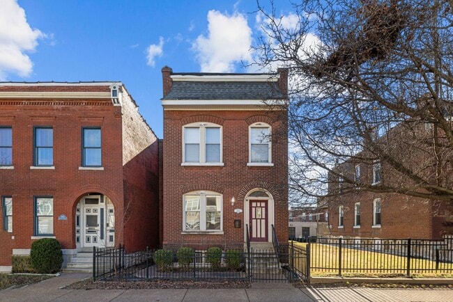 Building Photo - High end, 3 bedroom single family home in The Grove!