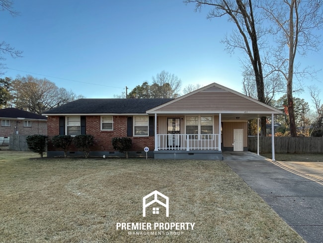 Building Photo - Charming 3BR/1.5BA Memphis Home with Hardwood Floors, Deck & Large Fenced Yard