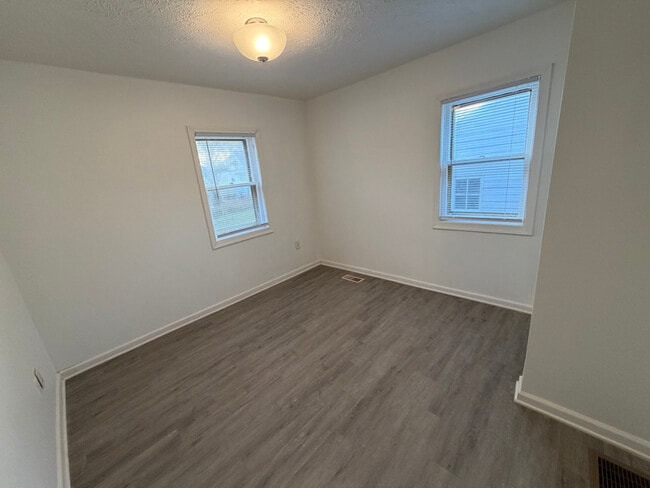 Photo - 3110 Vine St