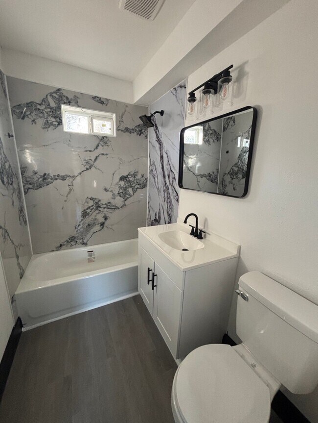 Photo - 7213 Moline St Unidad 1