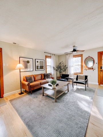 Photo - 1116 Adelia St