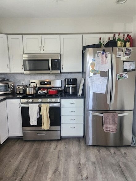 Building Photo - 158 Hayden Rowe St Unit 2 Rental