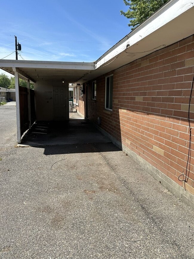 1619 W 5th Ave Unit 1619 W. 5th Ave #A
