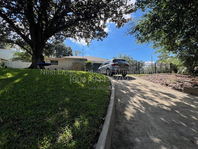Photo - 2905 Hendricks Ave