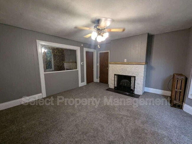 Photo - 333 W Suttenfield St Unit Apt 1