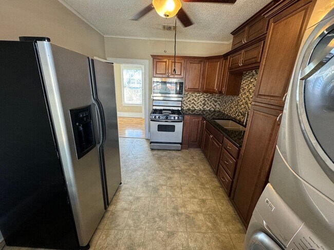 Photo - Beautifully Updated Highland Garage Apartment