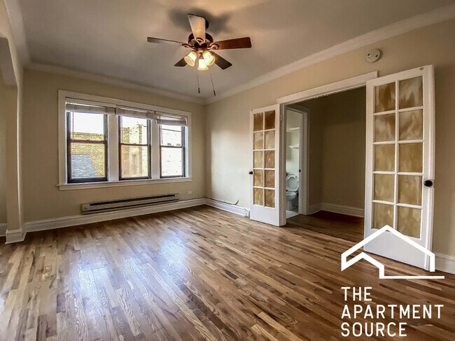 Photo - 4740 N Hermitage Ave Unit 407