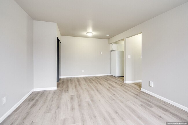 Photo - 671 S. Western Ave.