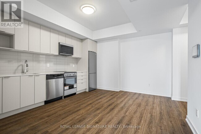 Photo - 4569 Kingston Rd Unit 413