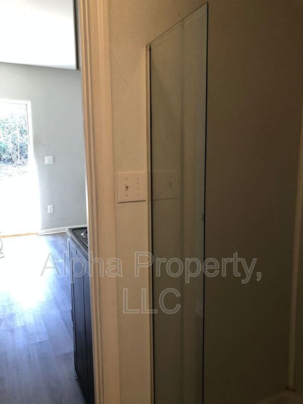 Photo - 181 Floyd Rd Unidad B