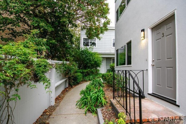 Building Photo - 459 Jersey St Rental