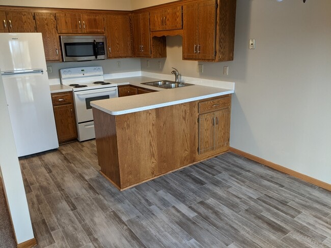 Kitchen (from dining area) - 7644 Woodlawn Dr