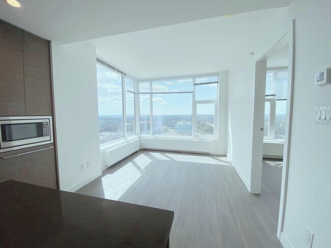 Photo - 13615 Fraser Hwy Unit 2310