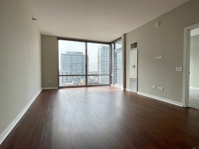 Photo - 755 S Clark St Rental