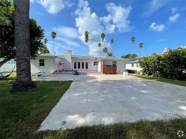 Building Photo - 3411 DE BAZAN Ave Rental