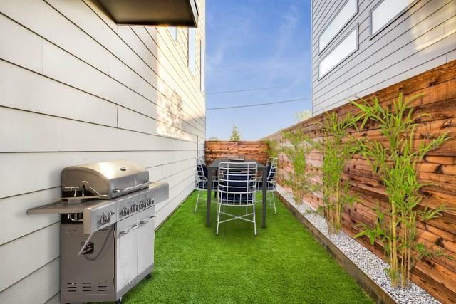 Photo - 1715 Bennett Ave Unit 102