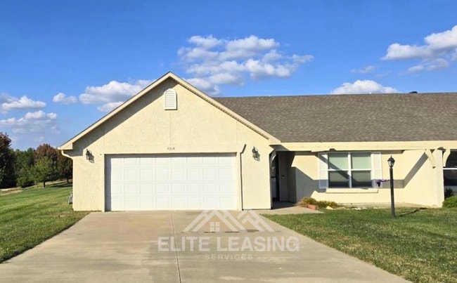 Building Photo - Beautiful 3 Bed, 2 Bath One-Level Home | HOA Maintained