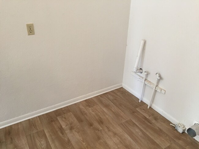 Photo - 1011 SW Isham St