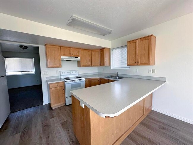 Photo - 15090 N 5400 W