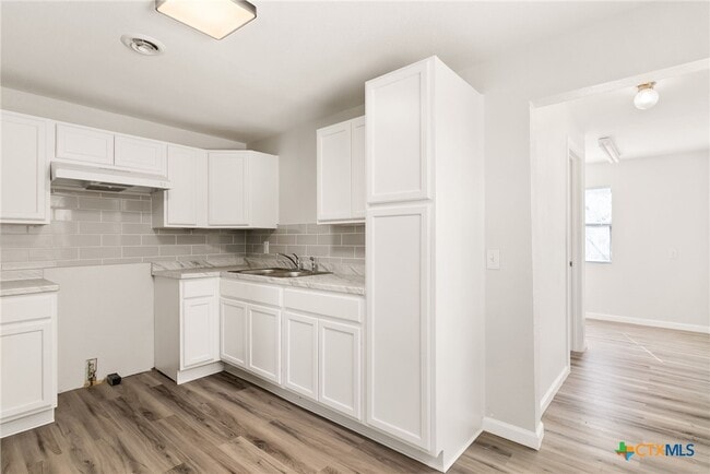 Photo - 504 N 2nd St
