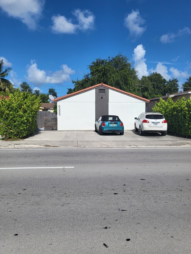 Photo - 6335 N Miami Ave Unit 2