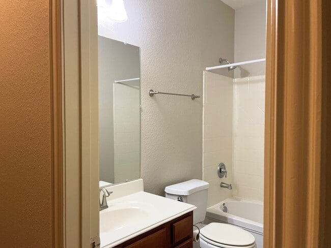 Photo - 26100 Brickhill Dr