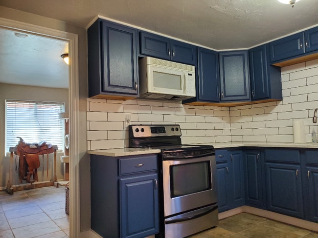 Photo - 8744 Soapberry Dr Unidad Downstairs