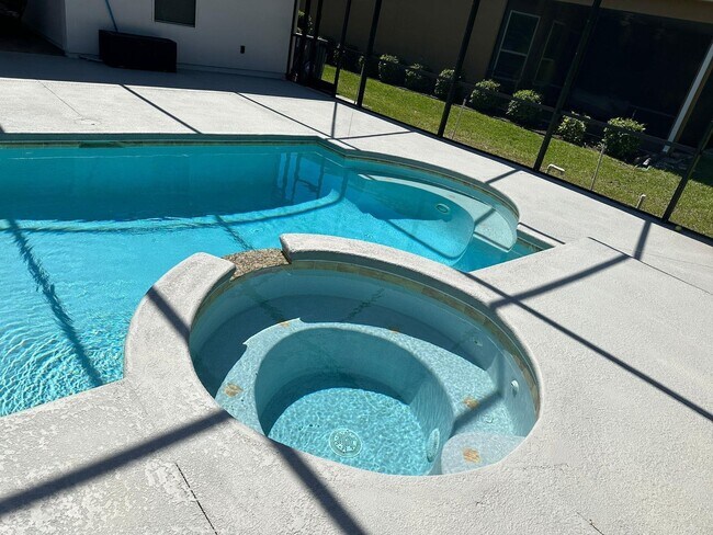 Photo - 36 Privado Ct