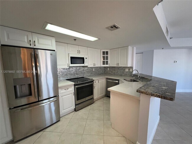 2351 Douglas Rd Unit 1304